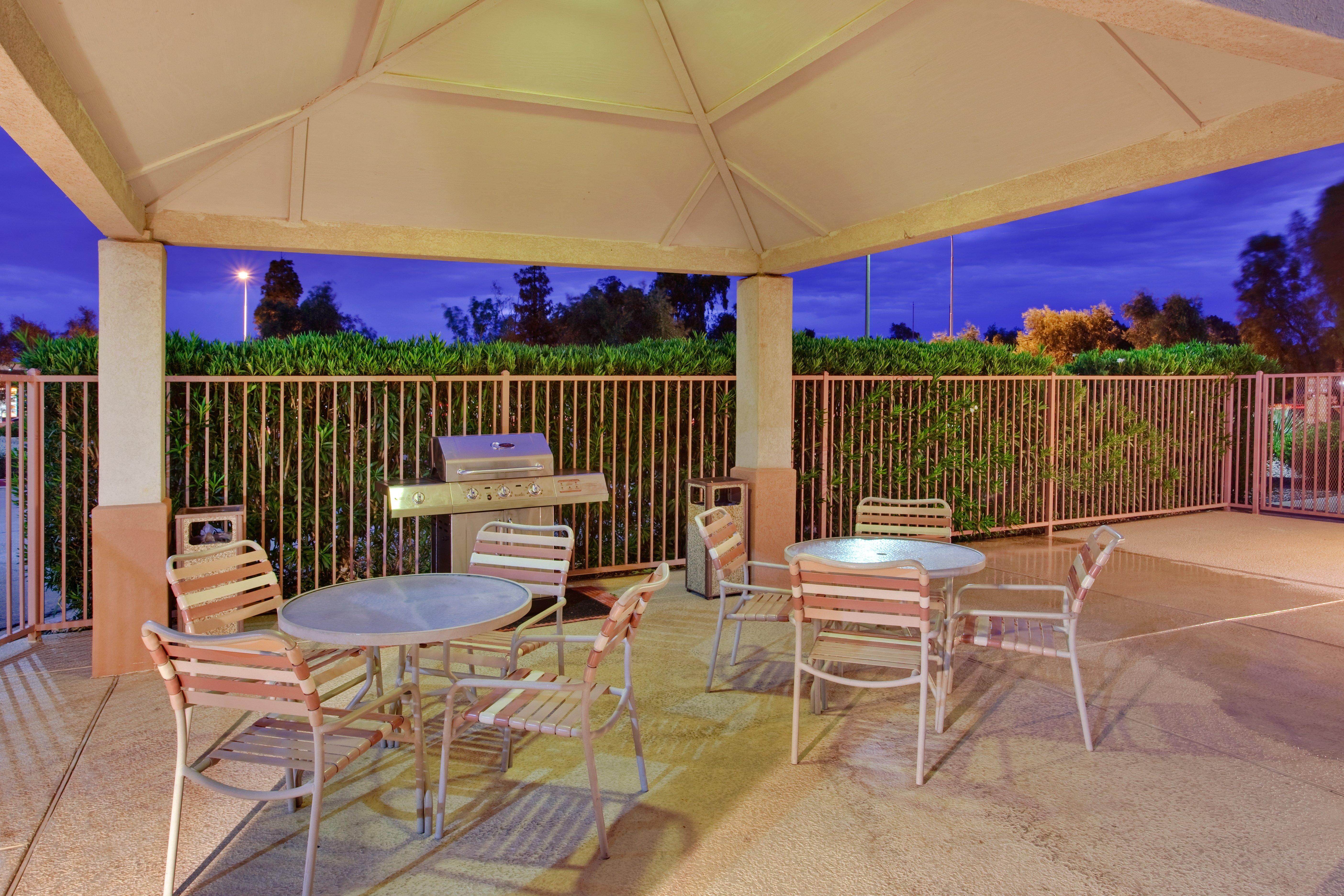 Sonesta Simply Suites Phoenix Tempe Exteriör bild